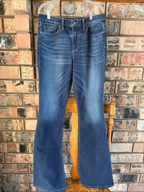 Universal Thread Medium Blue Flare Jeans